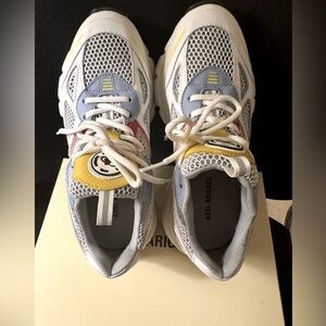 Axel Arigato Marathon Runner in White/Red/Yellow/Blue in size 38/7.5 NEW W/BOX
